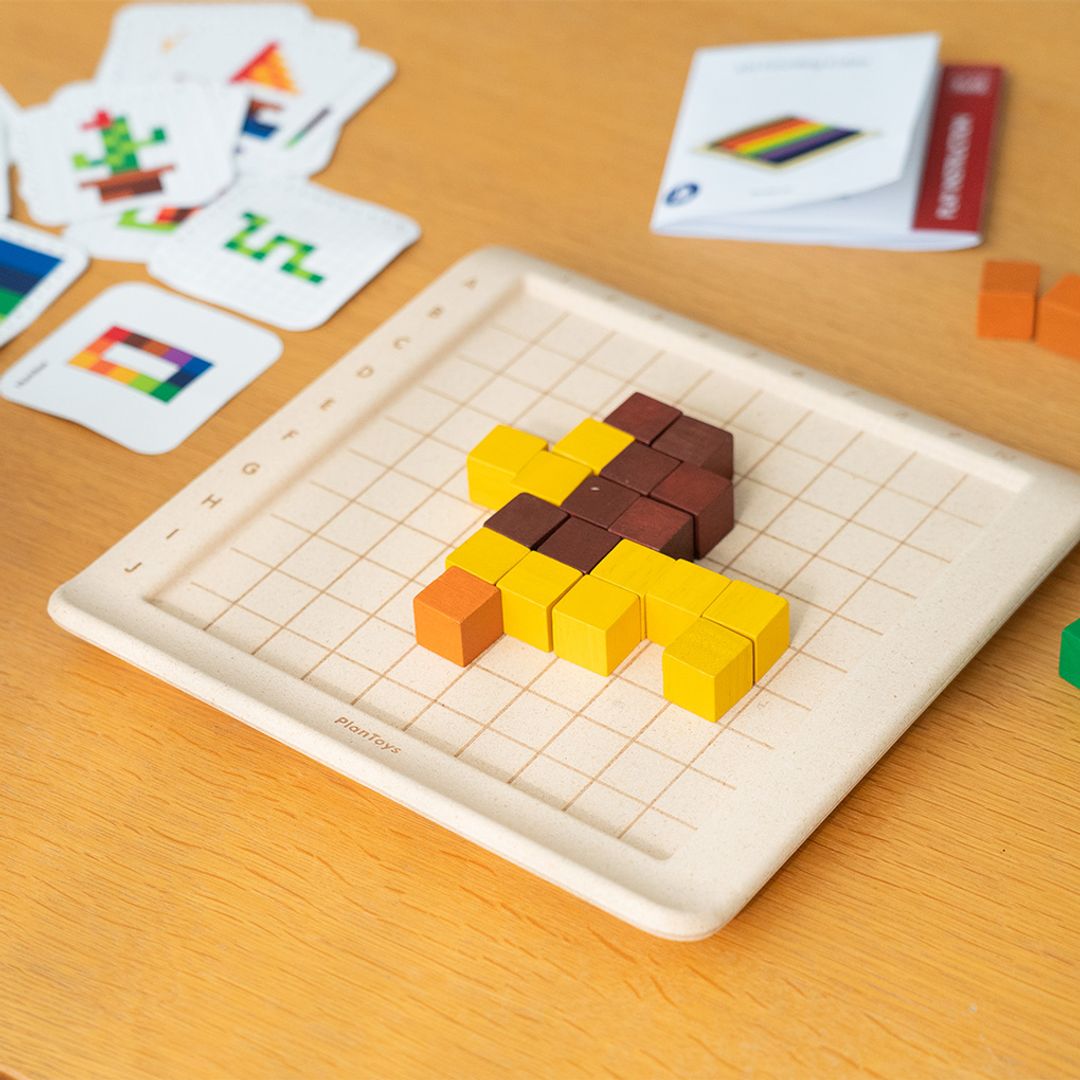 PlanToys Unit Plus Wooden Counting Cubes, 100 Pieces