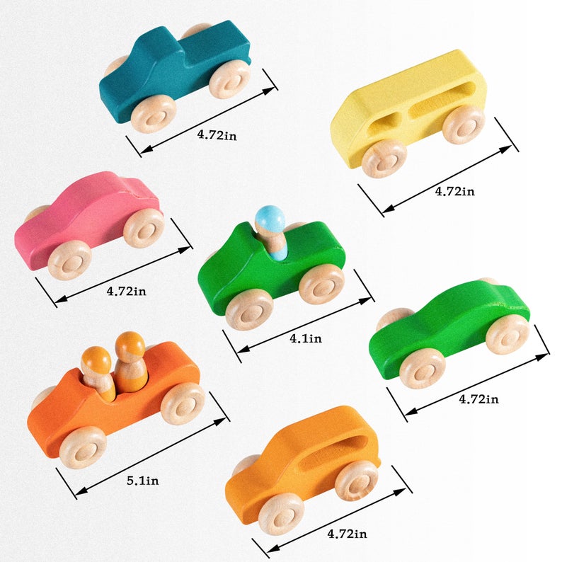 Green Elephant Stained Wooden Cars with 3 Peg Dolls – product view