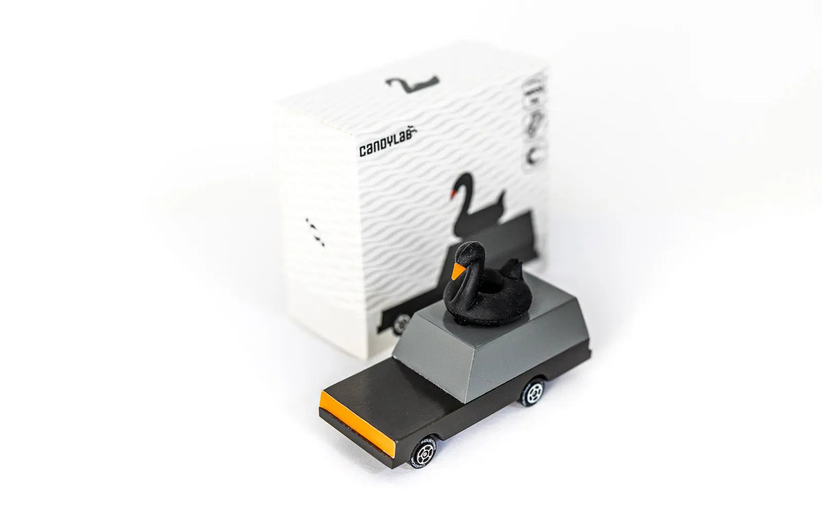 Black Swan Wagon | Cars | The Baby Penguin