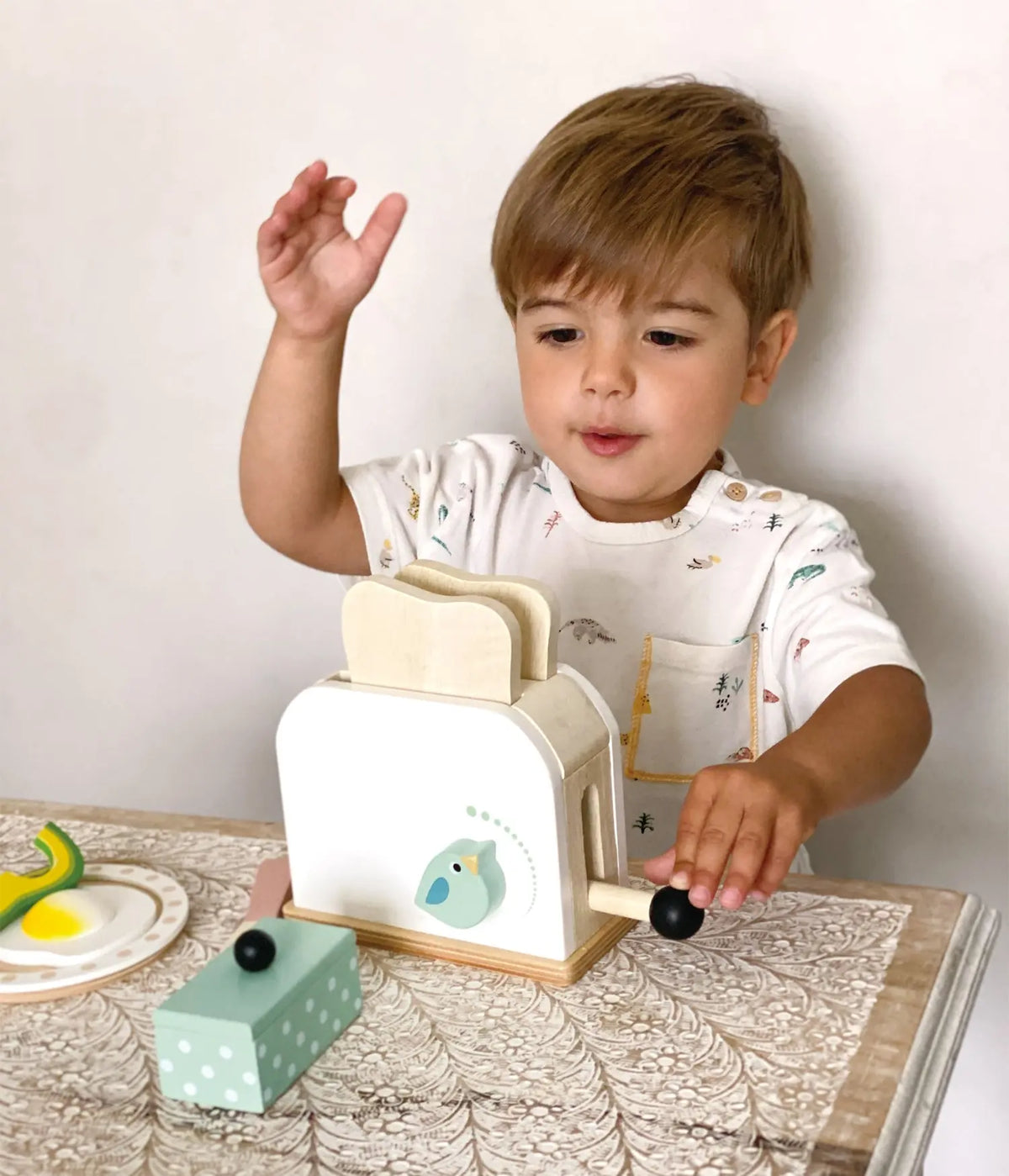 Tender Leaf Breakfast Toaster Wooden Play Set