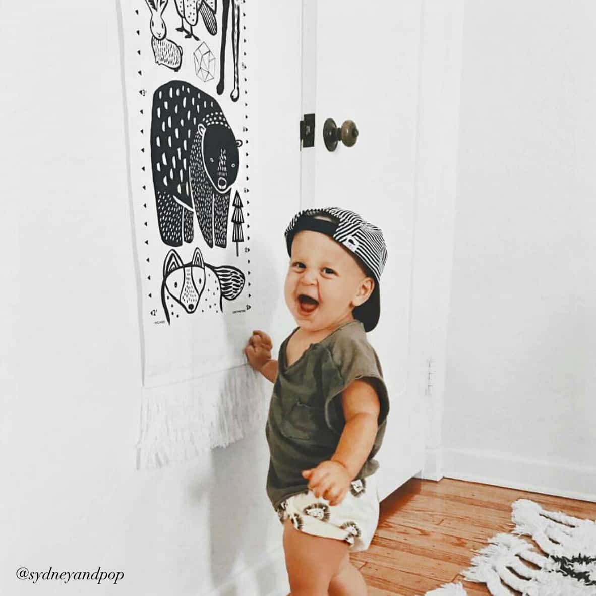 Canvas Growth Chart - Nordic - The Baby Penguin