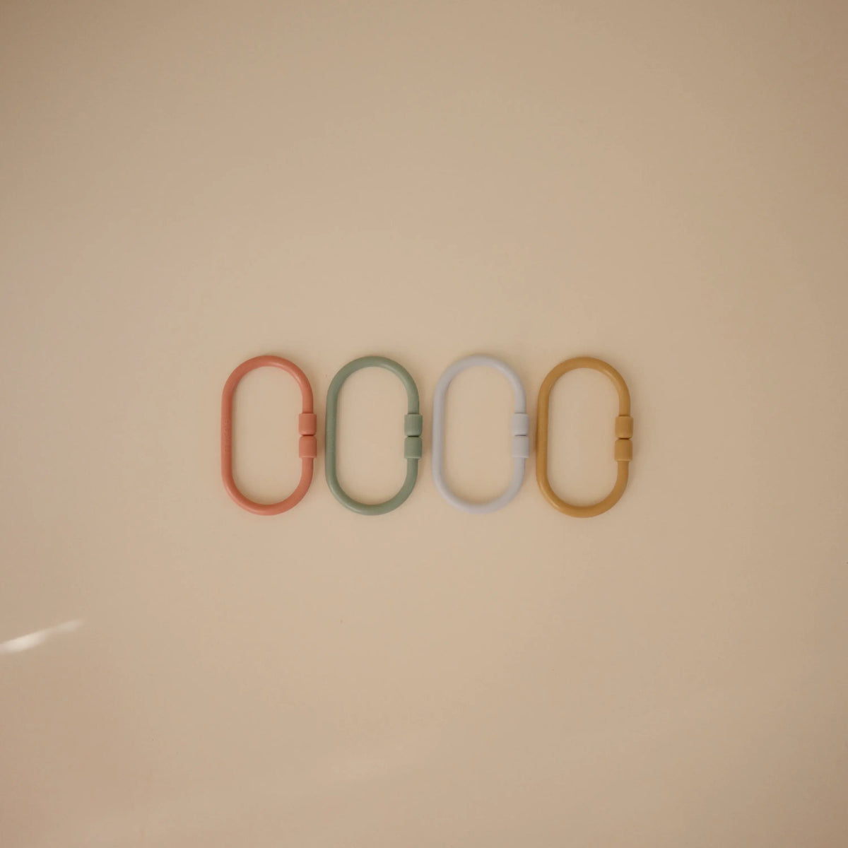 Chain Link Rings | toys | The Baby Penguin