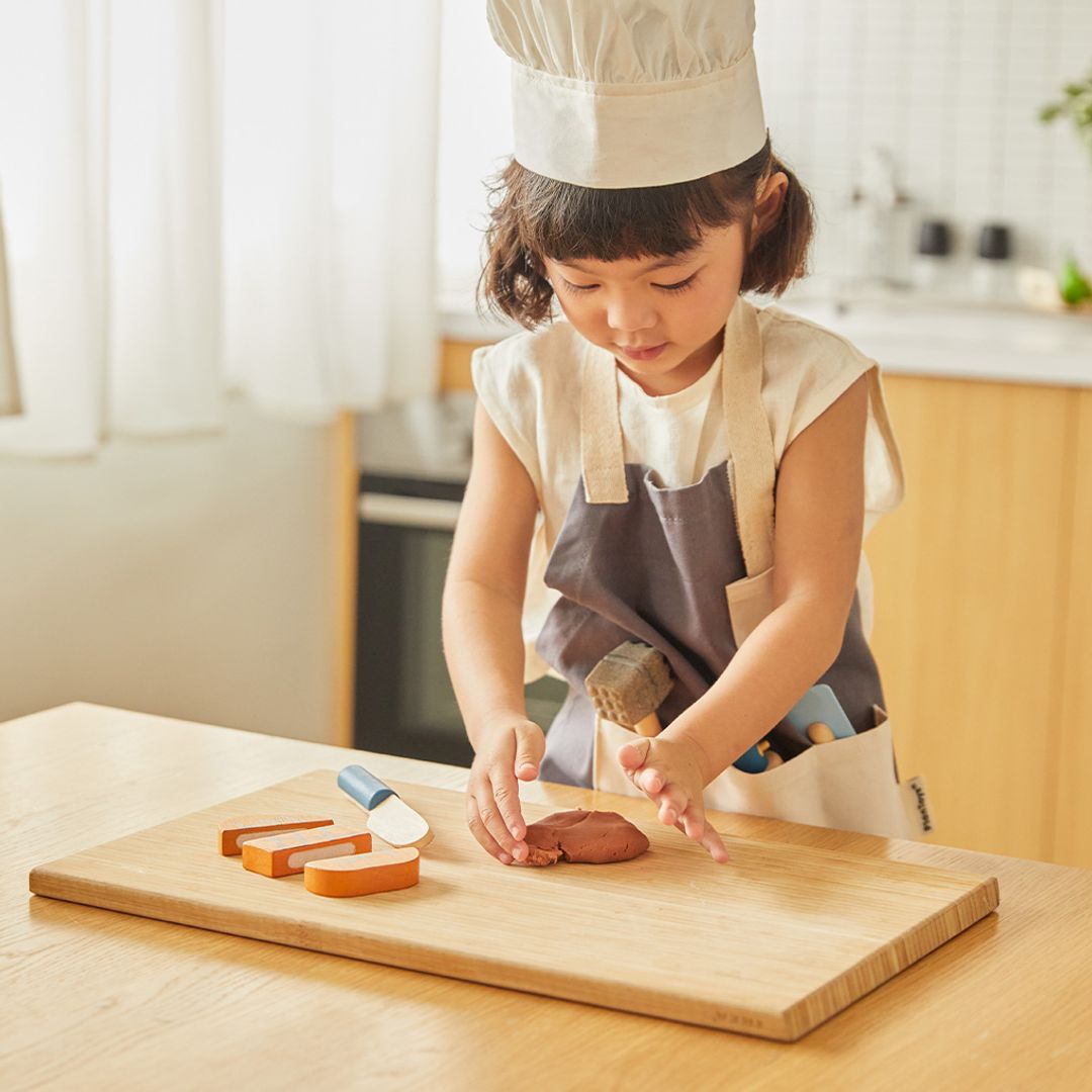 PlanToys Pretend Play Chef Set with Apron and Hat
