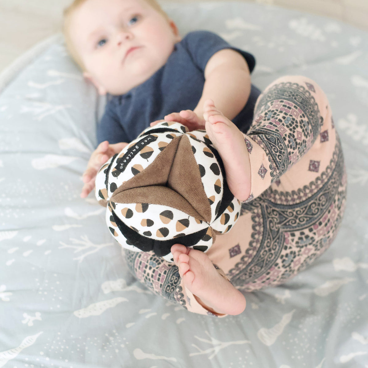 Clutch Ball - Acorn - The Baby Penguin