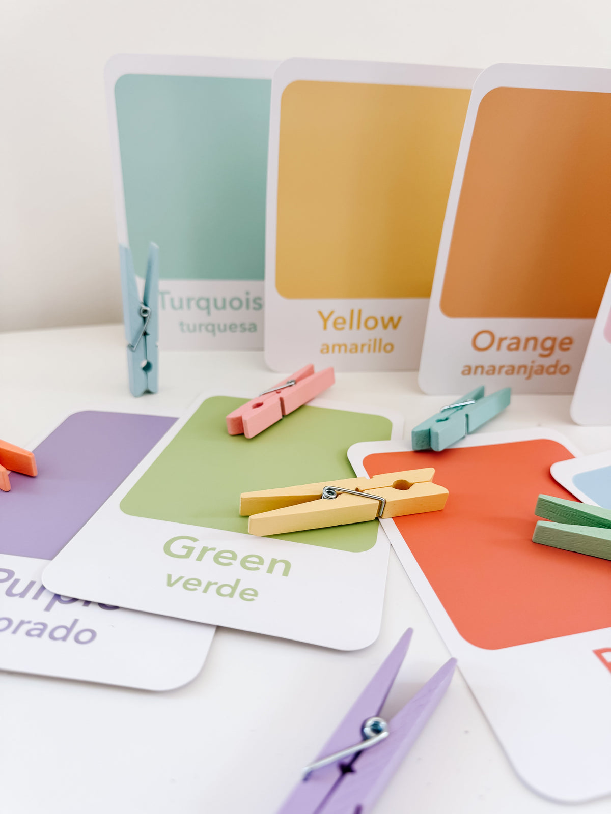 Color Sorting Flashcards - The Baby Penguin