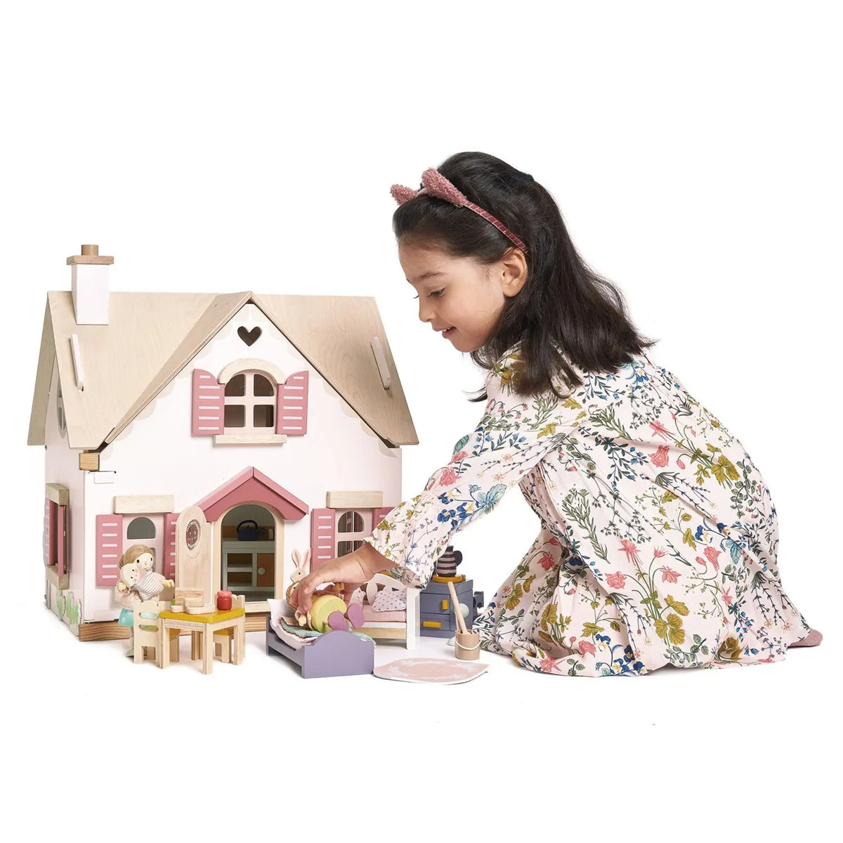 Tender Leaf Cottontail Cottage Wooden Dollhouse with Furniture