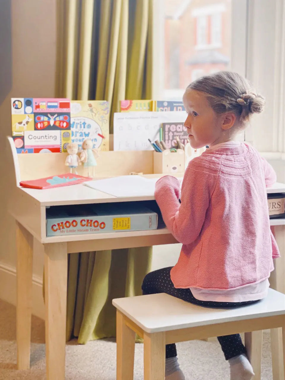Tender Leaf Desk and Chair Set for Kids