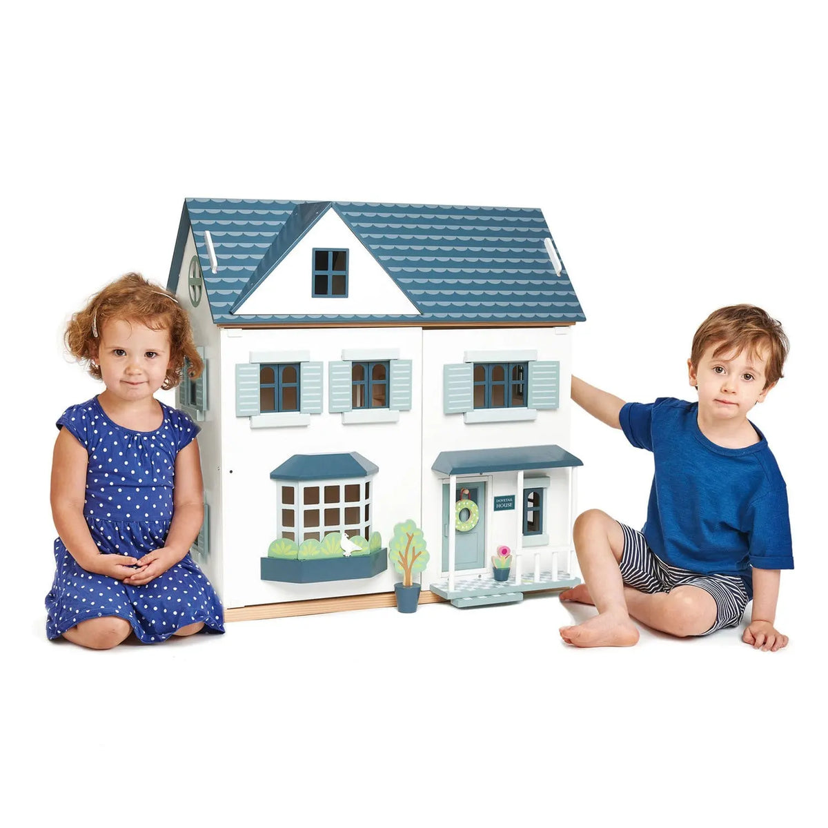 Tender Leaf Dovetail Wooden Dollhouse