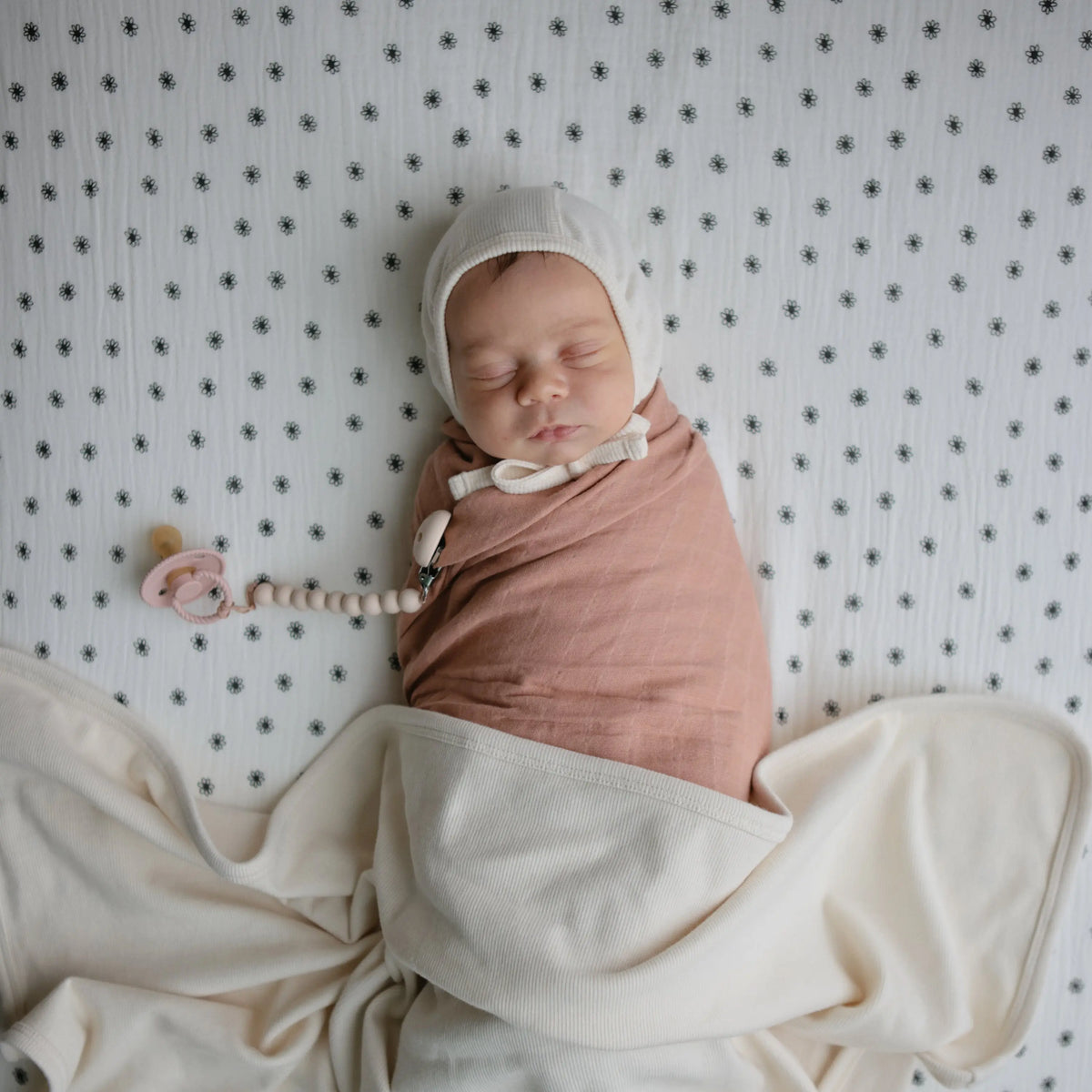 Extra Soft Muslin Crib Sheet | crib sheets | The Baby Penguin
