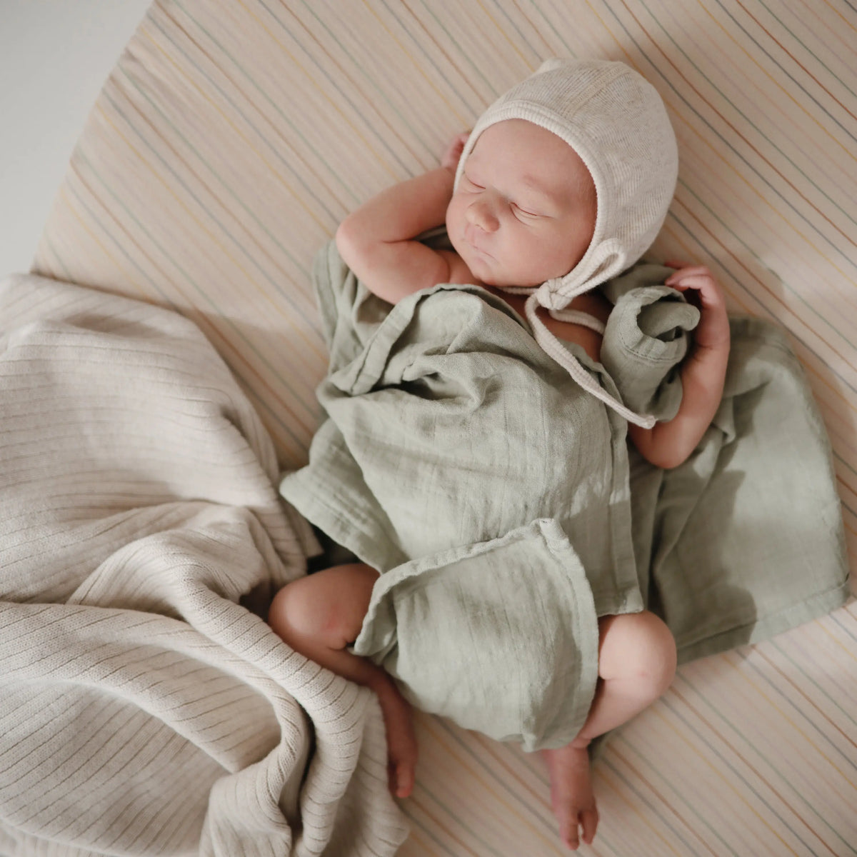 Extra Soft Muslin Crib Sheet | crib sheets | The Baby Penguin