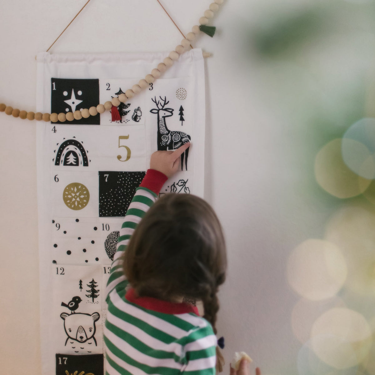 Festive Friends 24 Pocket Advent Calendar - The Baby Penguin