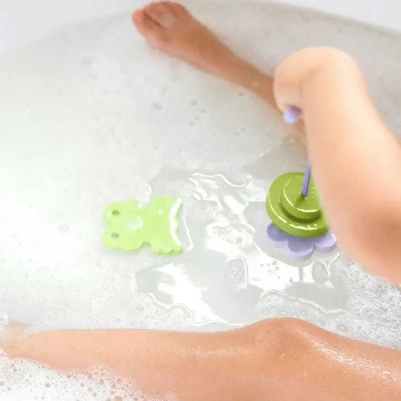 Fishing Frog Pond – Kids Bath Fishing Game for Toddlers | | The Baby Penguin