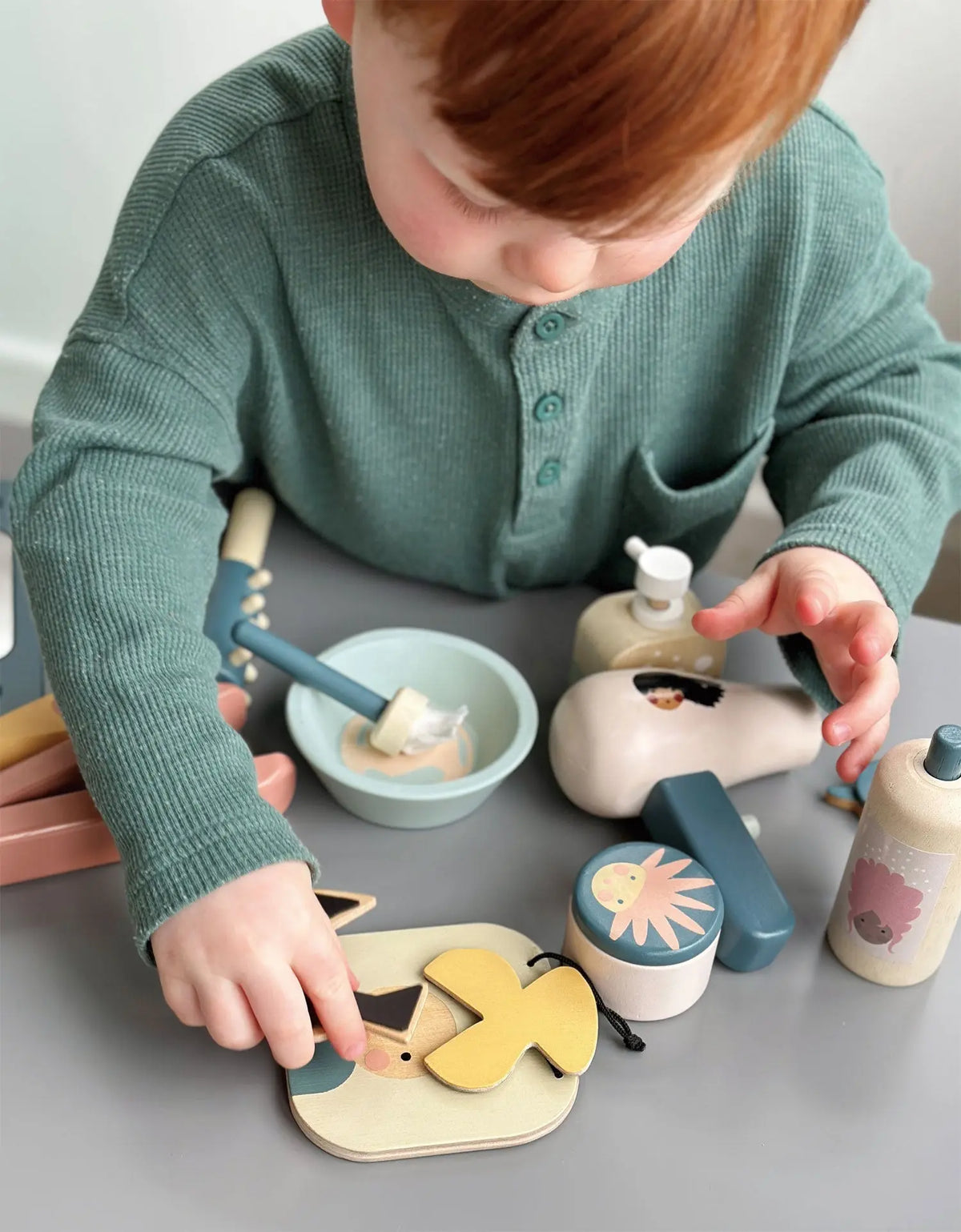 Tender Leaf Hair Salon Pretend Styling Play Set