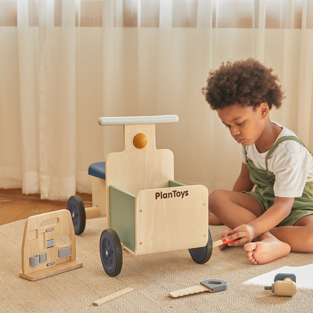 PlanToys Handy Carpenter Wooden Pretend Tool Set