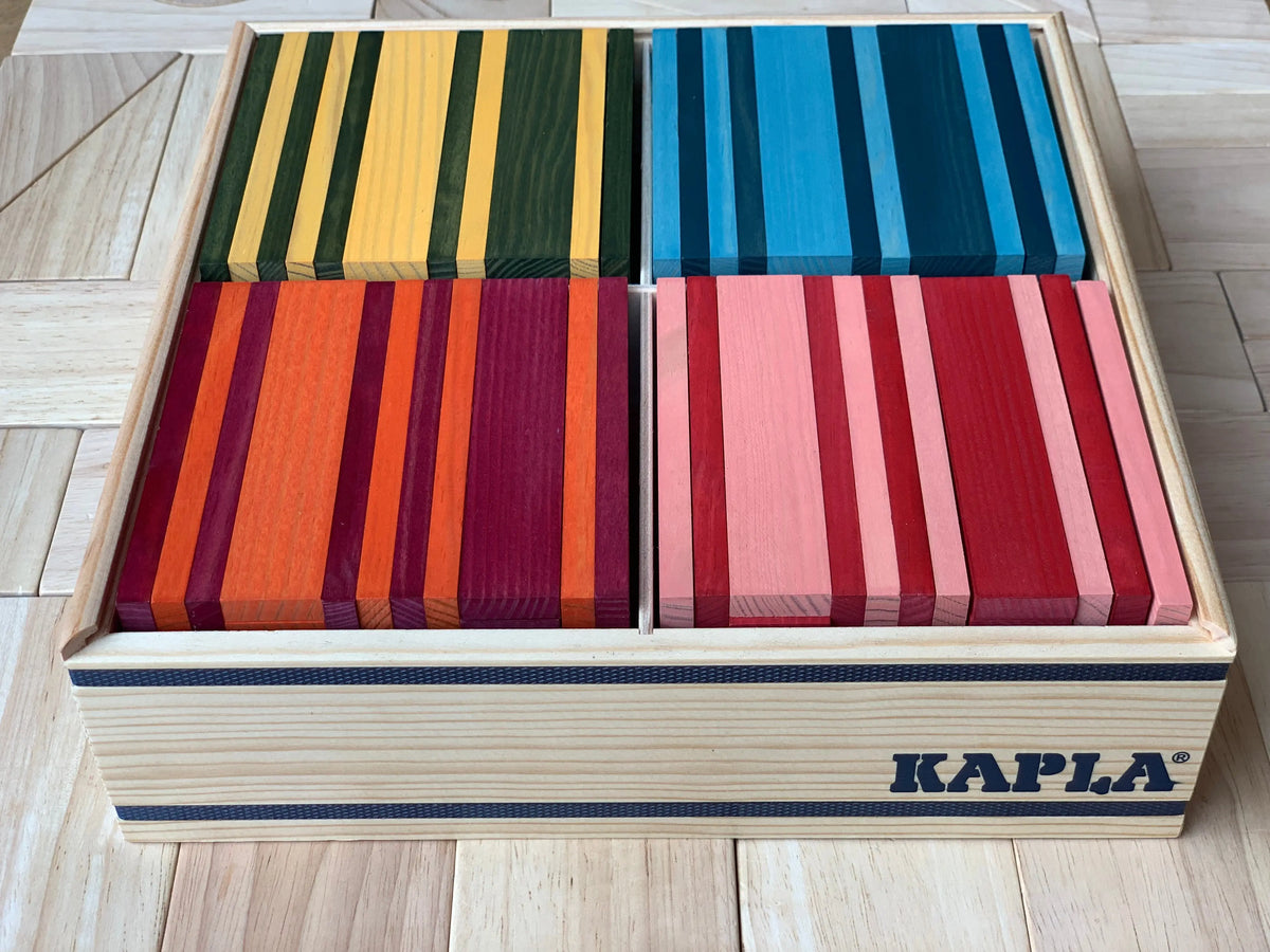 KAPLA Octocolor 100 Colored Wooden Planks Case