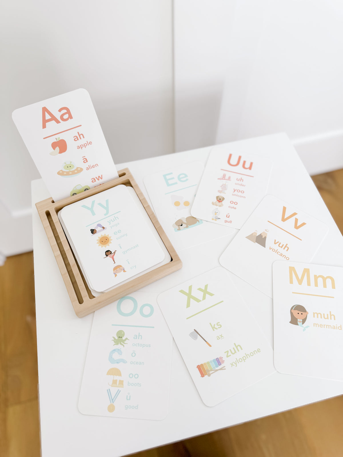 Letter Sounds Phonics Flashcards - The Baby Penguin