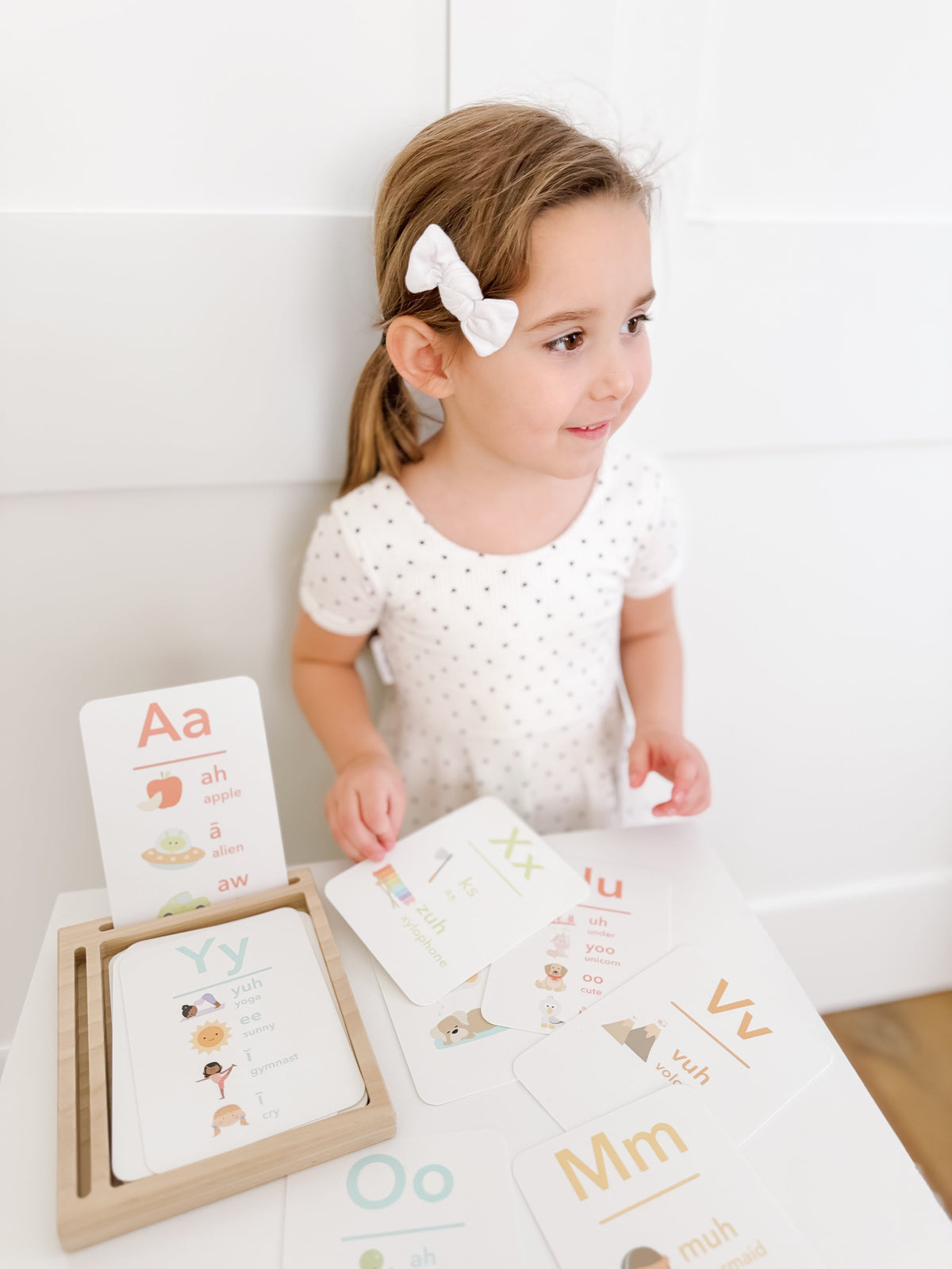 Letter Sounds Phonics Flashcards - The Baby Penguin