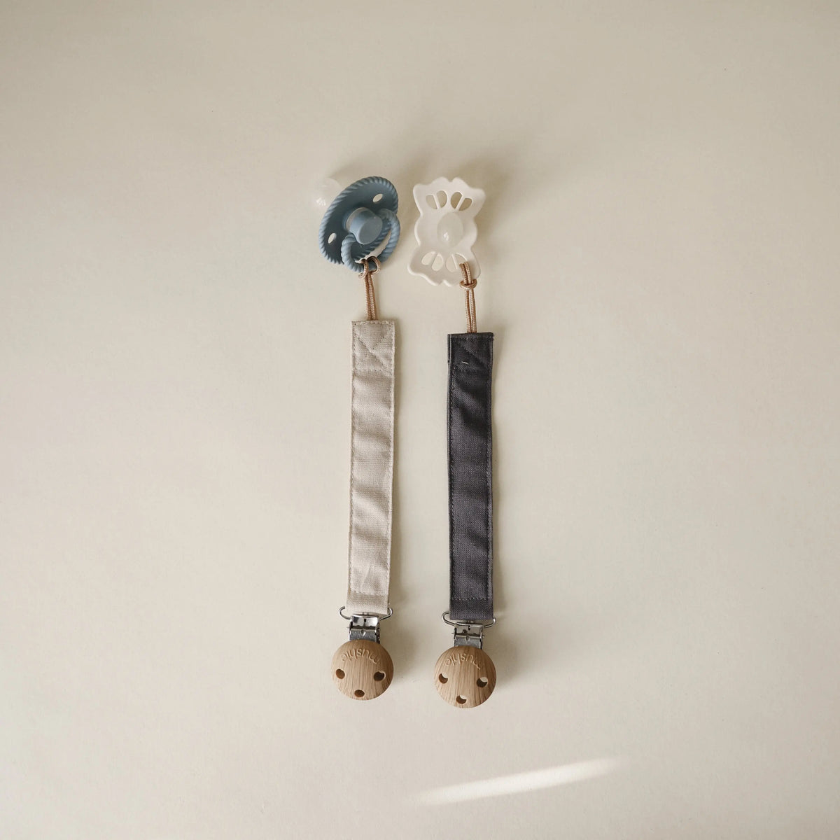 Linen Pacifier Clip 2-Pack | Pacifier Clip | The Baby Penguin