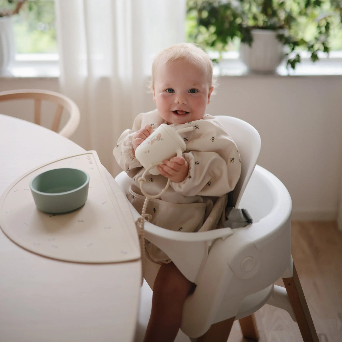 Long Sleeve Bib | Long Sleeve Bib | The Baby Penguin