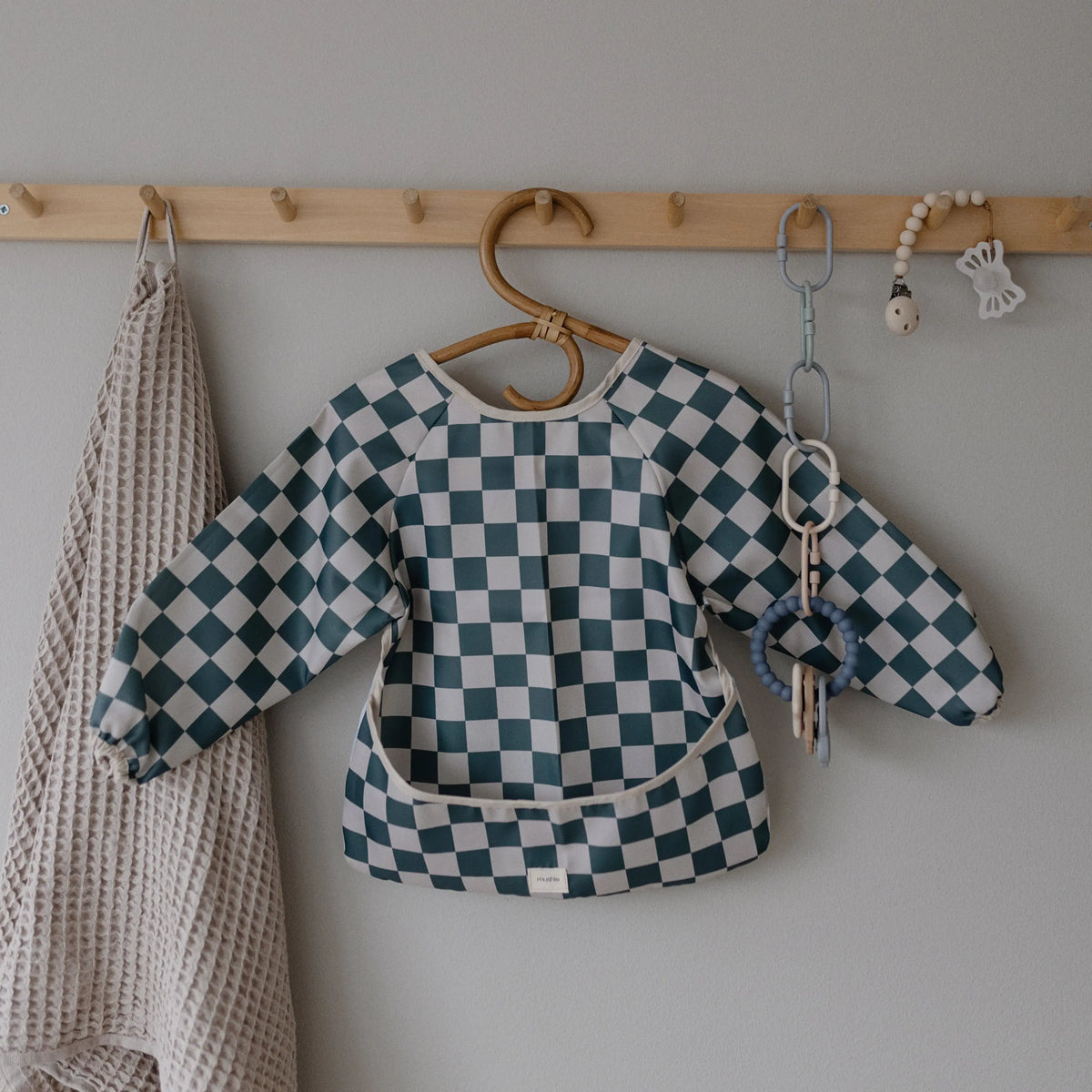 Long Sleeve Bib | Long Sleeve Bib | The Baby Penguin