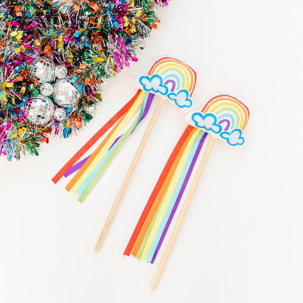 Magic Wand Toy Rainbow: "My niece loves it. Very pretty!" - The Baby Penguin