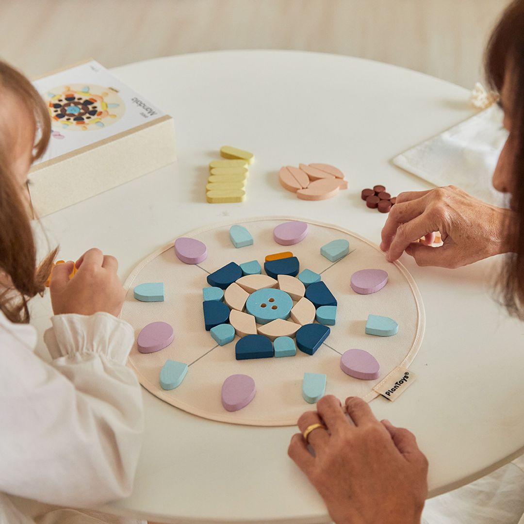 PlanToys Mandala Wooden Pattern Set, 60 Pieces