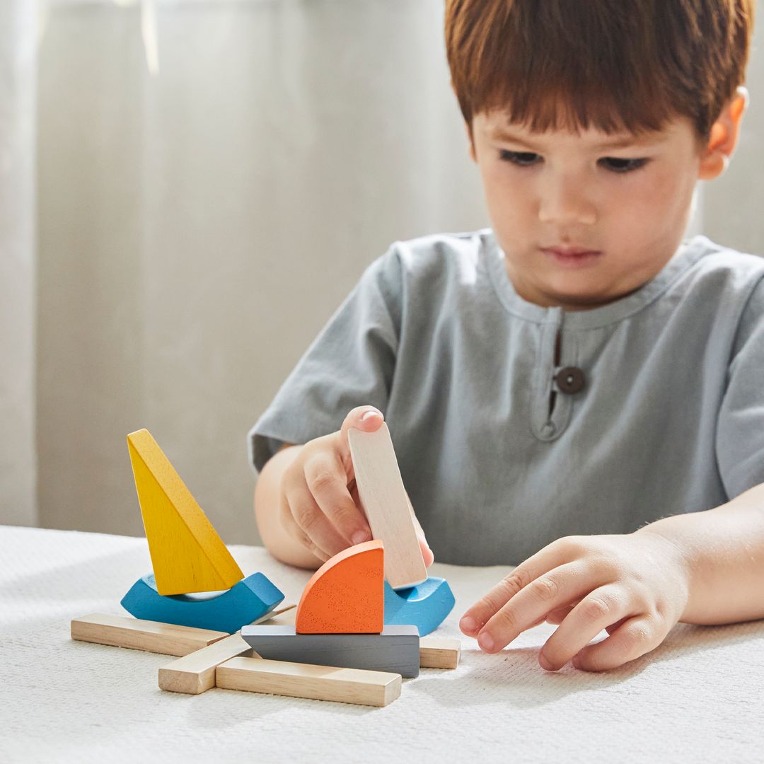 PlanToys Marina Wooden Building Blocks, 27 Pieces