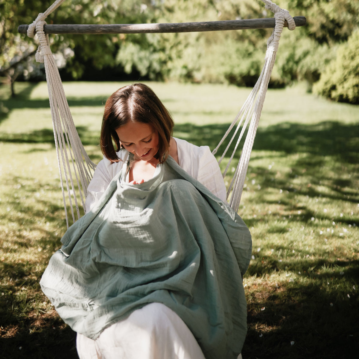 Muslin Nursing Cover - The Baby Penguin