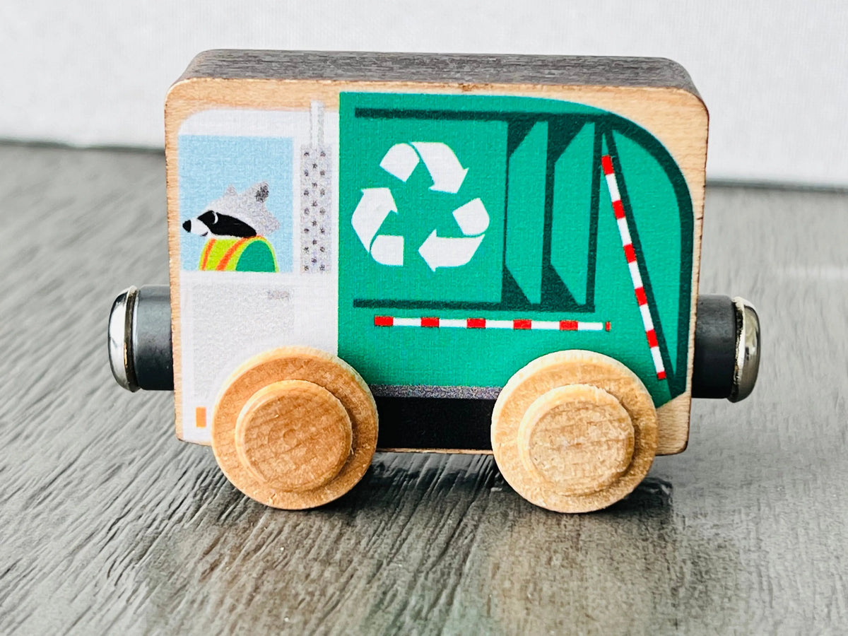 NameTrains Recycling Truck