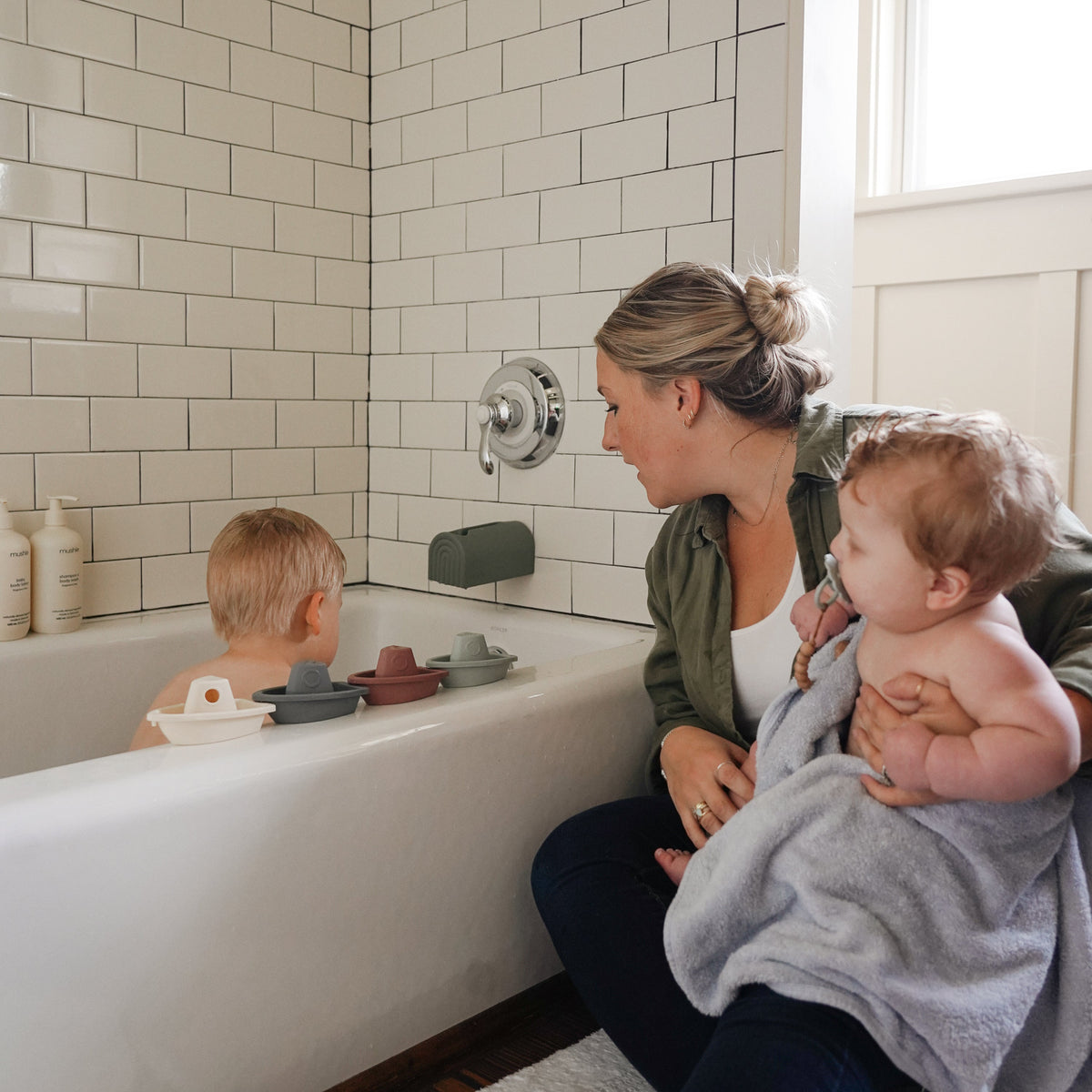 Organic Cotton Baby Hooded Towel - The Baby Penguin