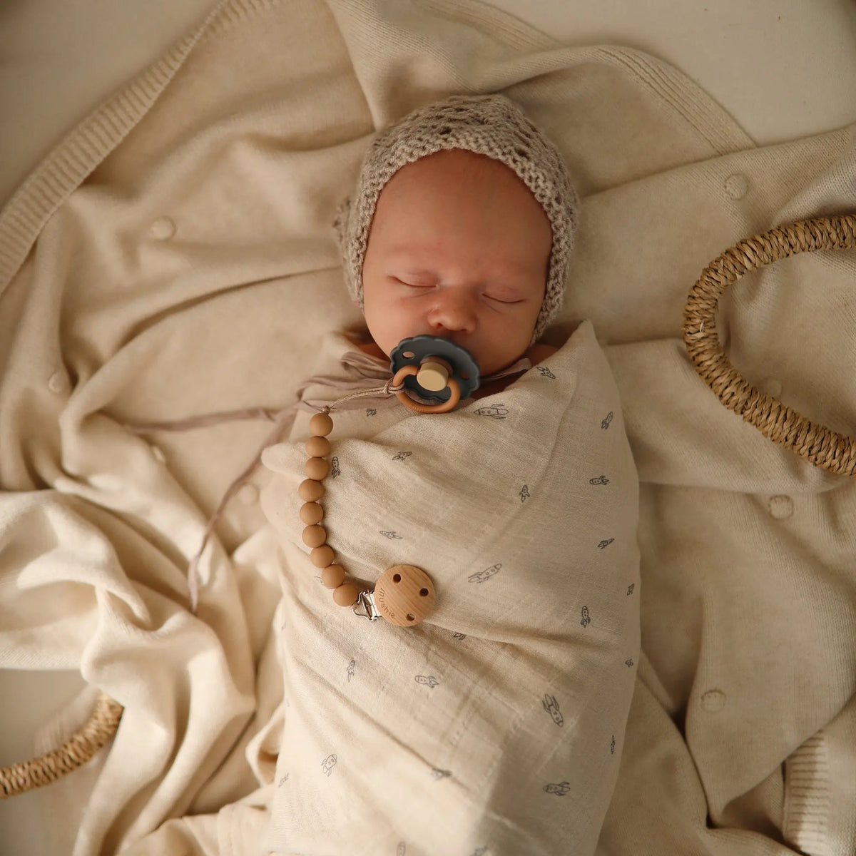 Organic Cotton Muslin Swaddle Blanket | Swaddle | The Baby Penguin