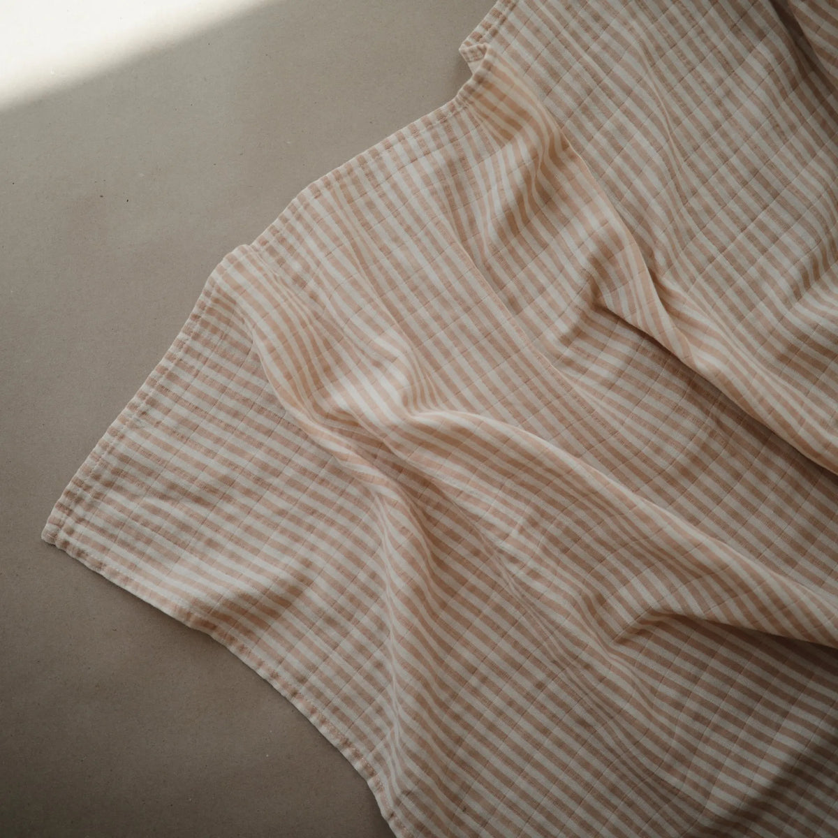 Organic Cotton Muslin Swaddle Blanket | Swaddle | The Baby Penguin