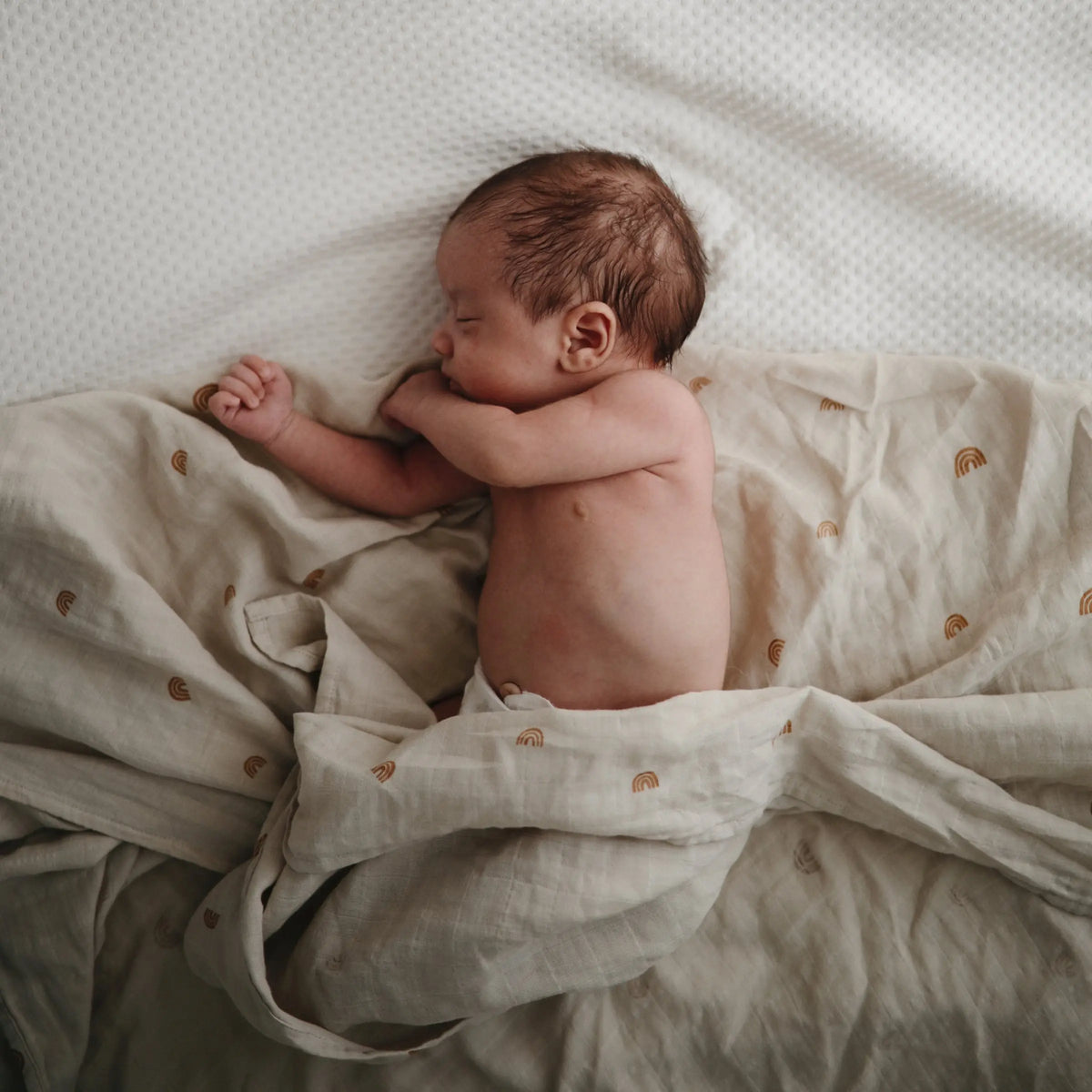 Organic Cotton Muslin Swaddle Blanket | Swaddle | The Baby Penguin