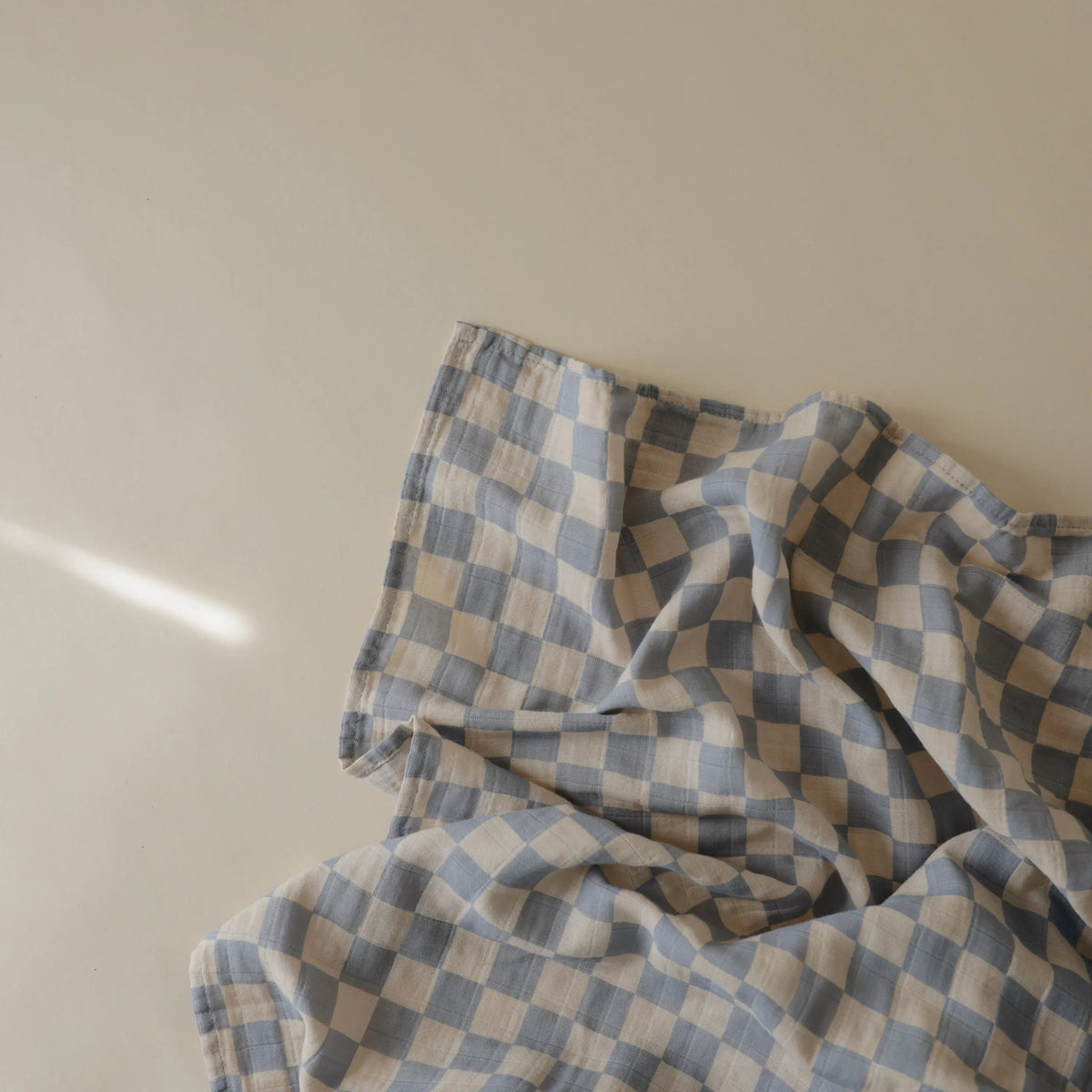 Organic Cotton Muslin Swaddle Blanket | Swaddle | The Baby Penguin