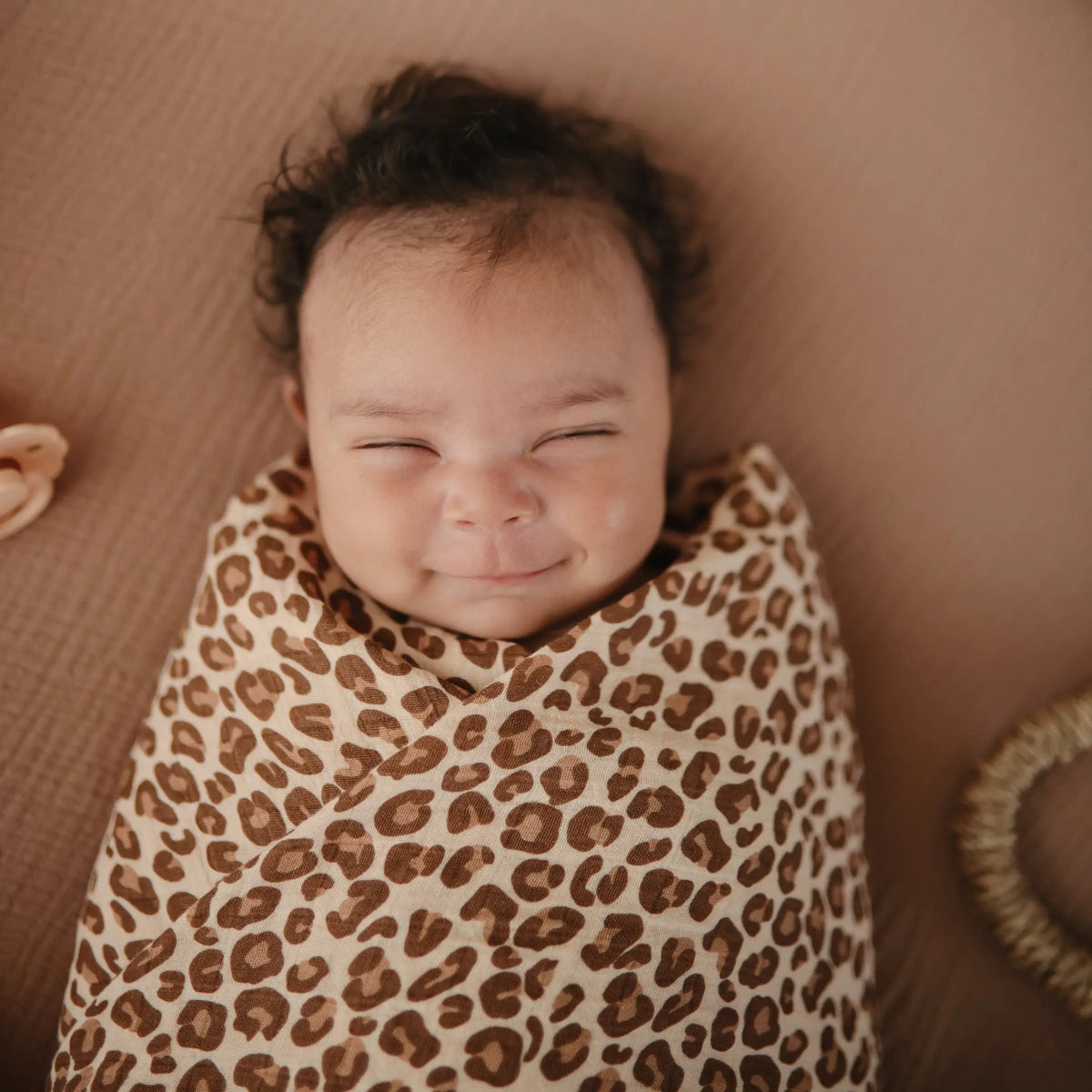Organic Cotton Muslin Swaddle Blanket | Swaddle | The Baby Penguin