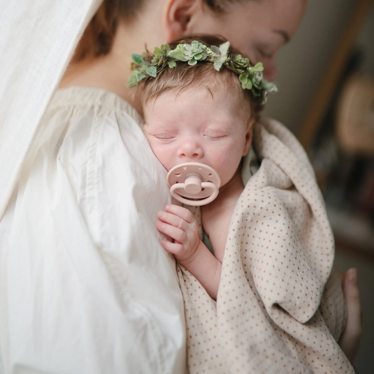 Organic Cotton Muslin Swaddle Blanket | Swaddle | The Baby Penguin