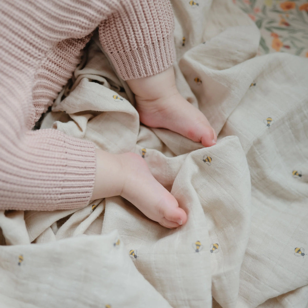 Organic Cotton Muslin Swaddle Blanket | Swaddle | The Baby Penguin