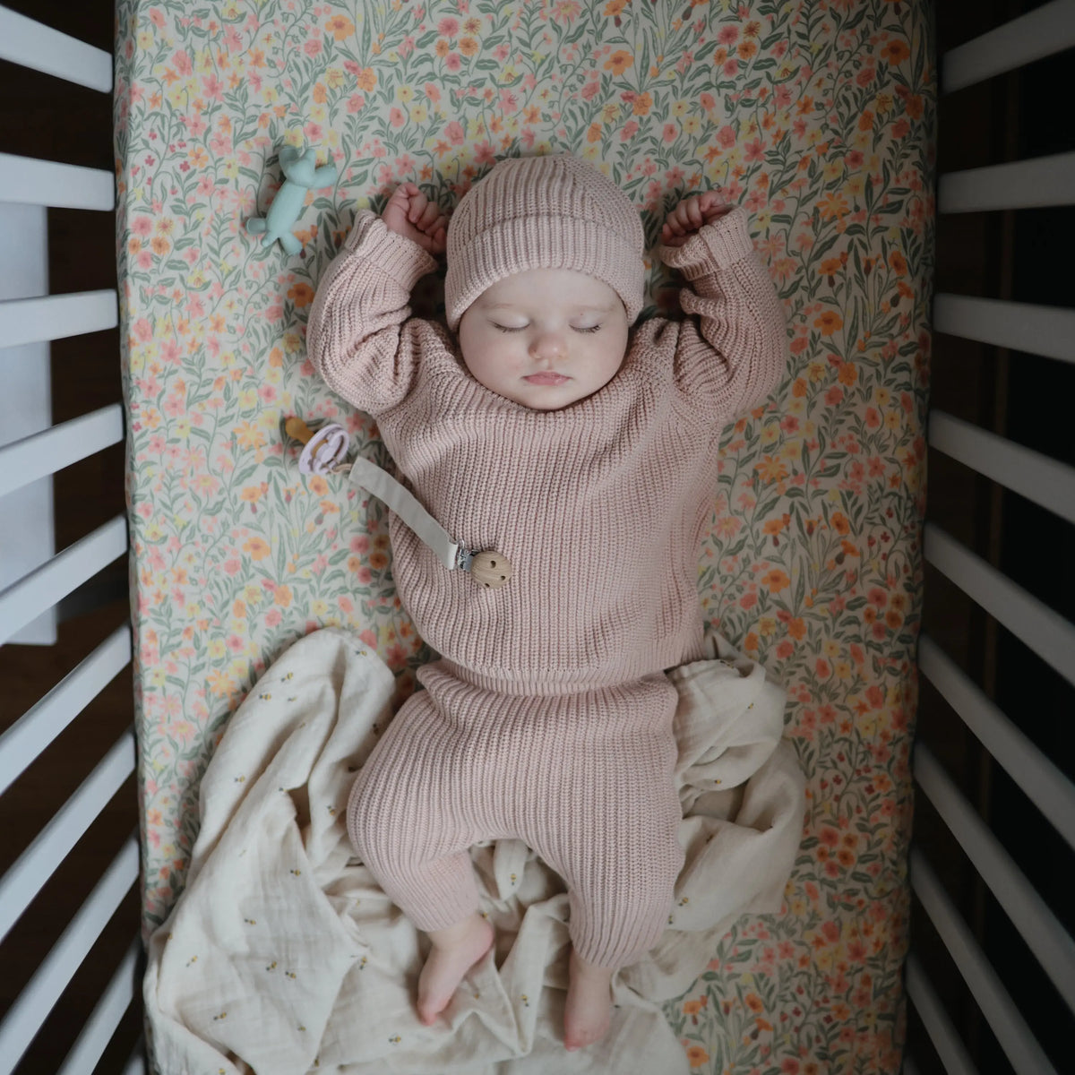Organic Cotton Muslin Swaddle Blanket | Swaddle | The Baby Penguin