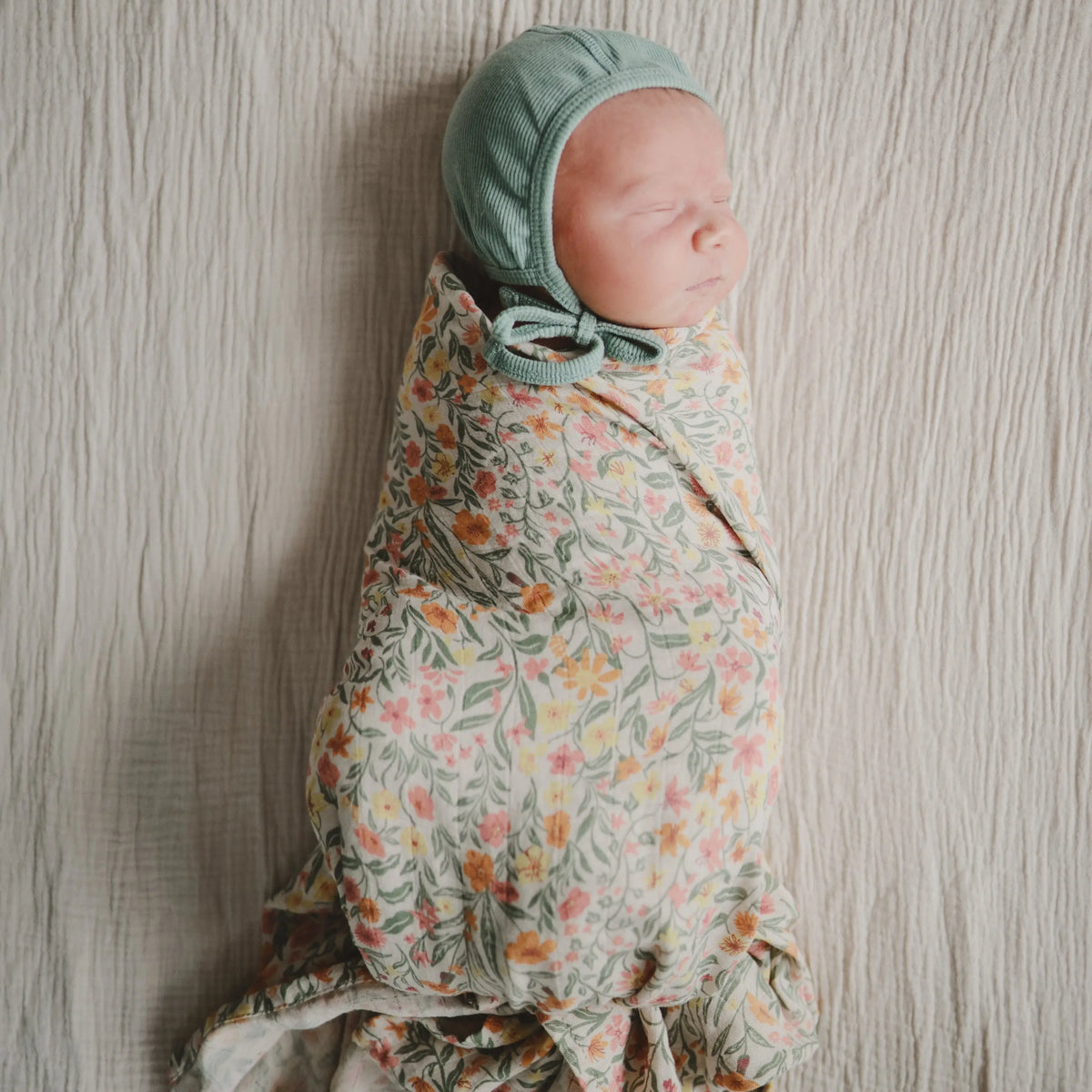 Organic Cotton Muslin Swaddle Blanket | Swaddle | The Baby Penguin