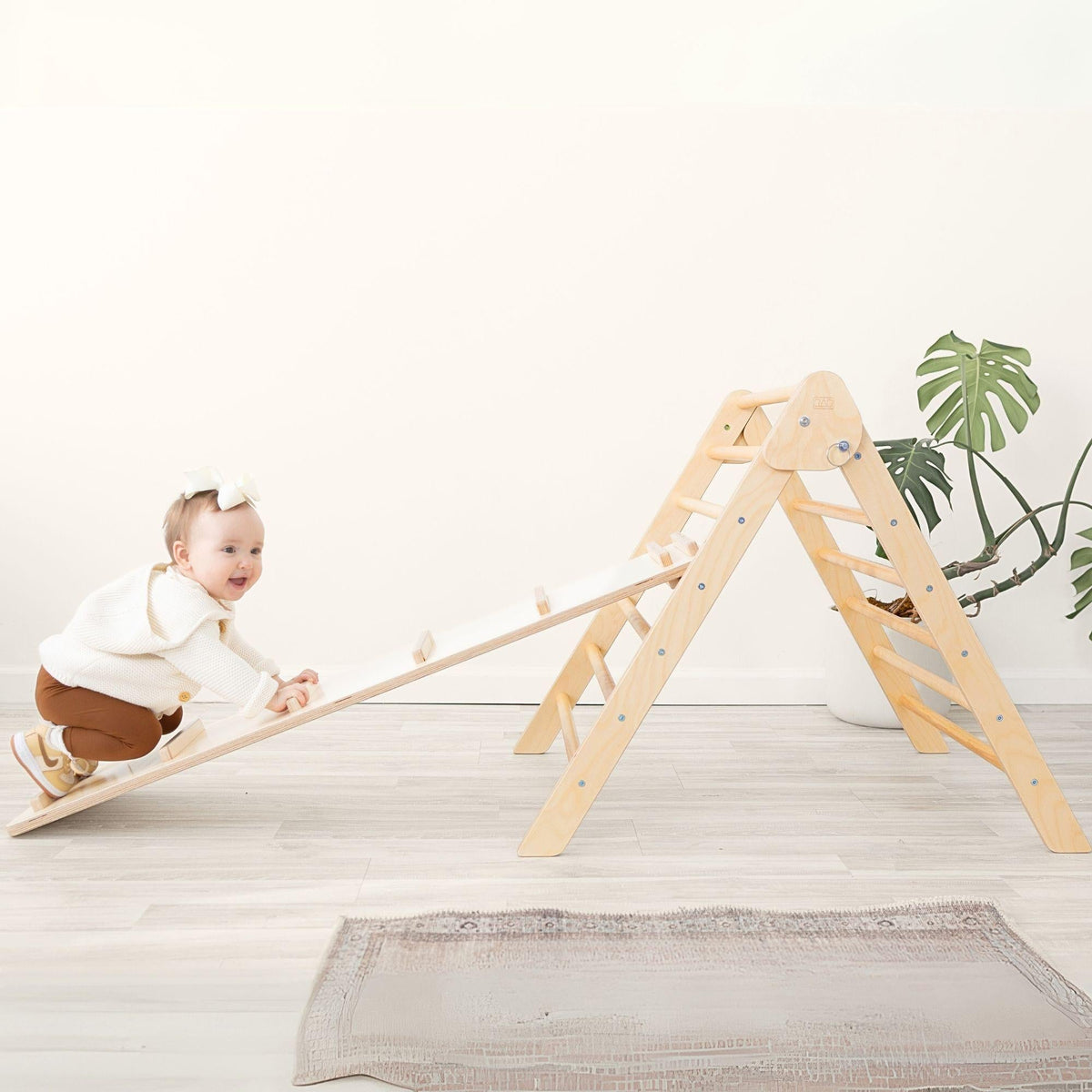 Pikler® Triangle by RAD Children's Furniture – additional product view