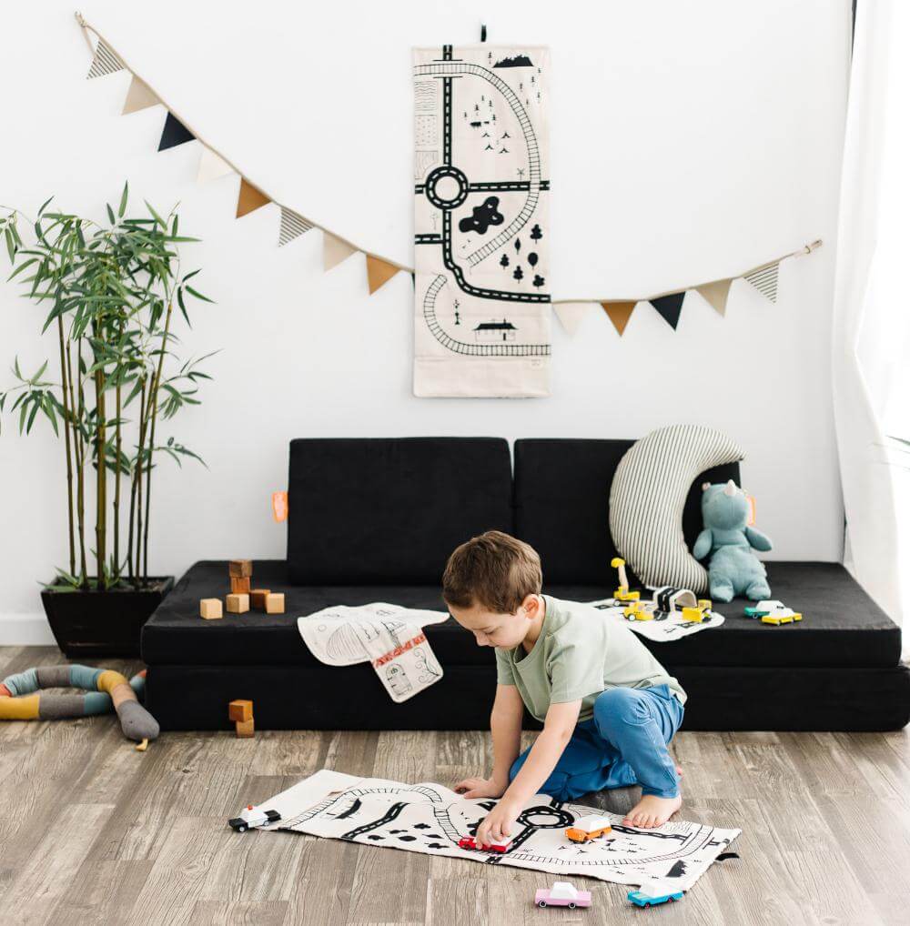 Play Mat Roads: "Great quality and it's the perfect gift!" - The Baby Penguin