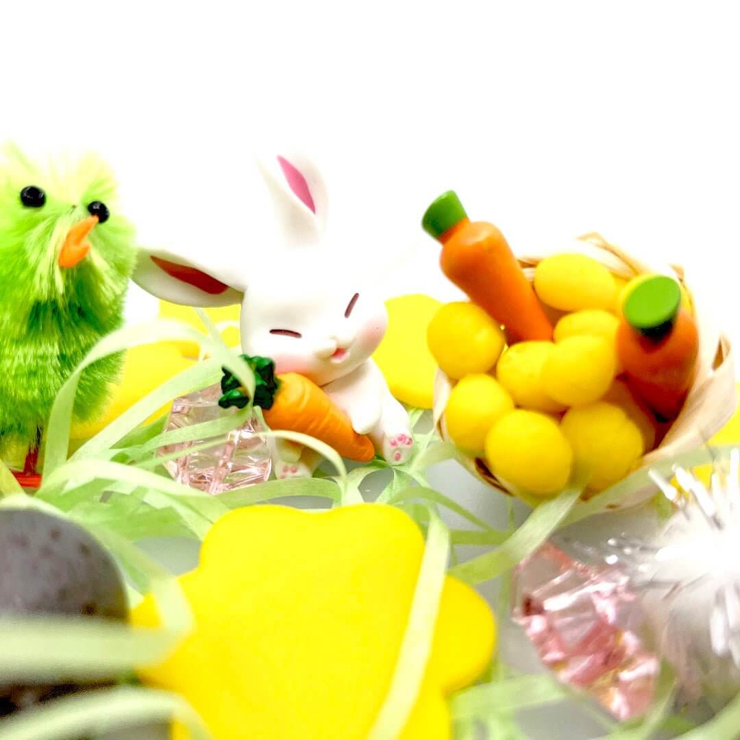 Bunny and basket in the Spring Island scene; the pictured mini carrots are not included
