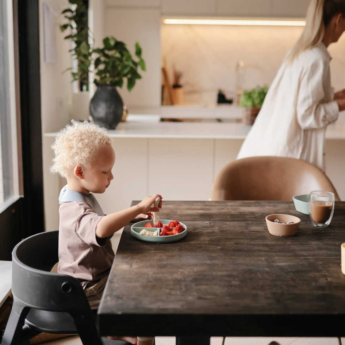 Square Dinnerware Bowls | Dinnerware | The Baby Penguin