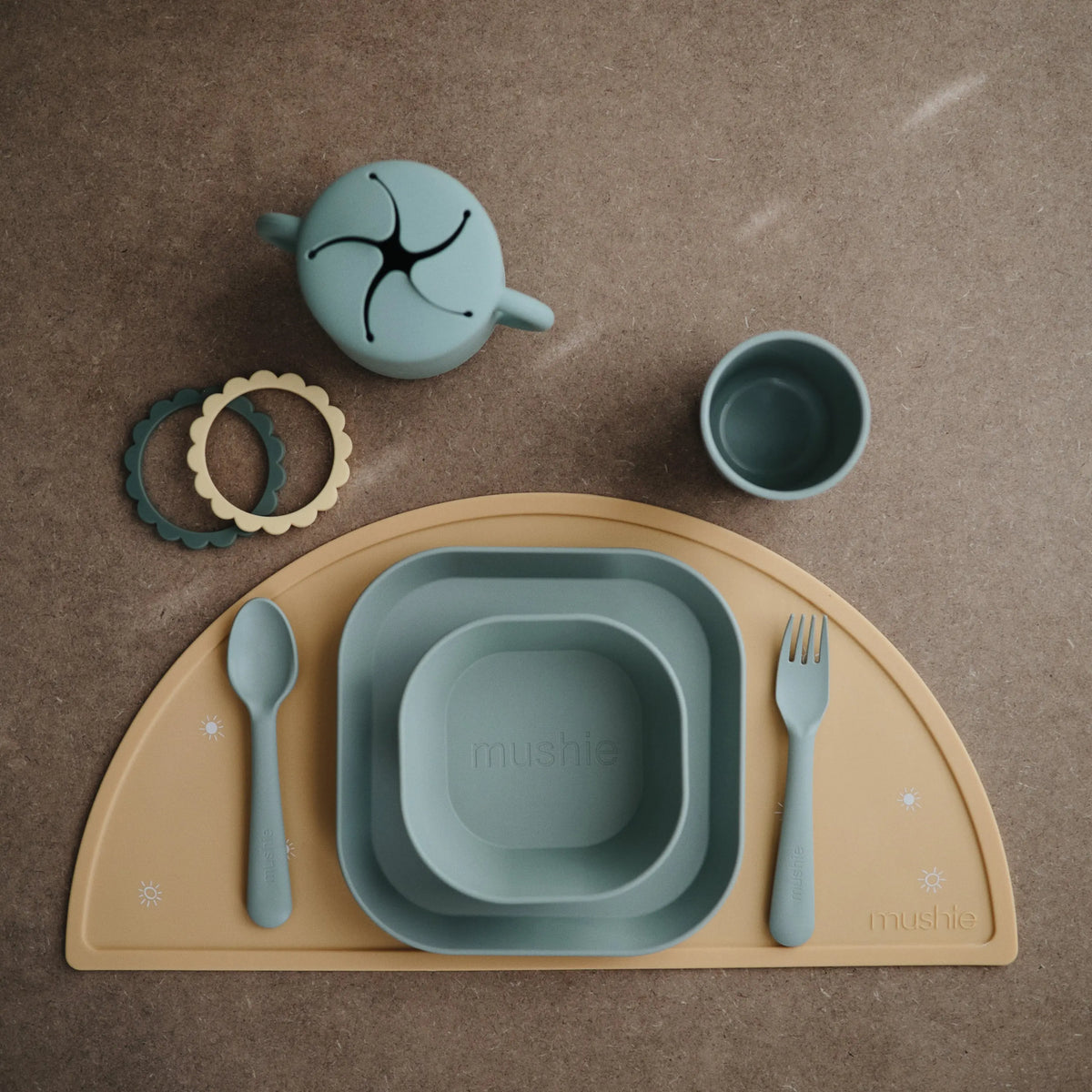 Square Dinnerware Plates | Dinnerware | The Baby Penguin