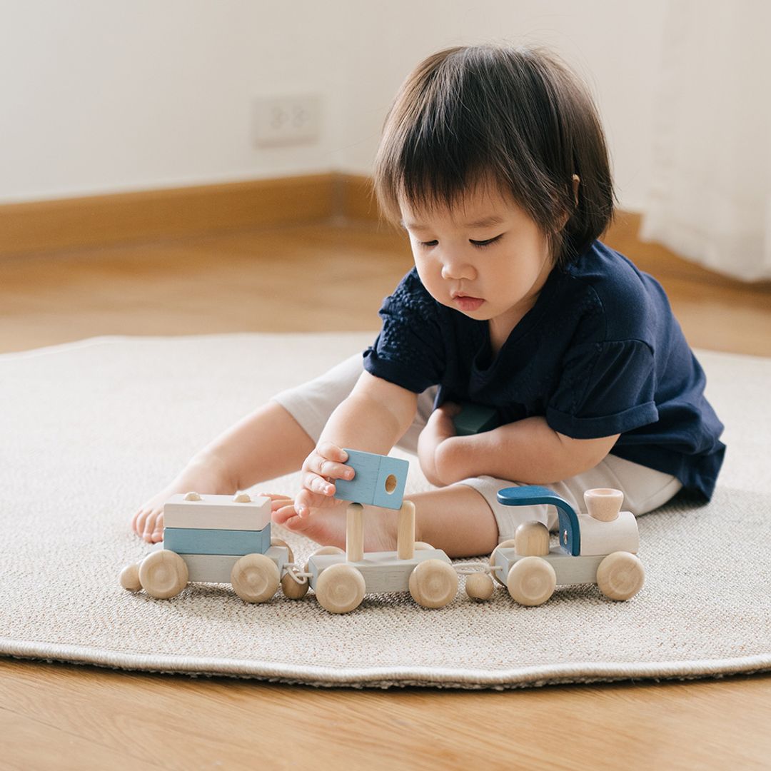 PlanToys Wooden Stacking Train Trio – Orchard