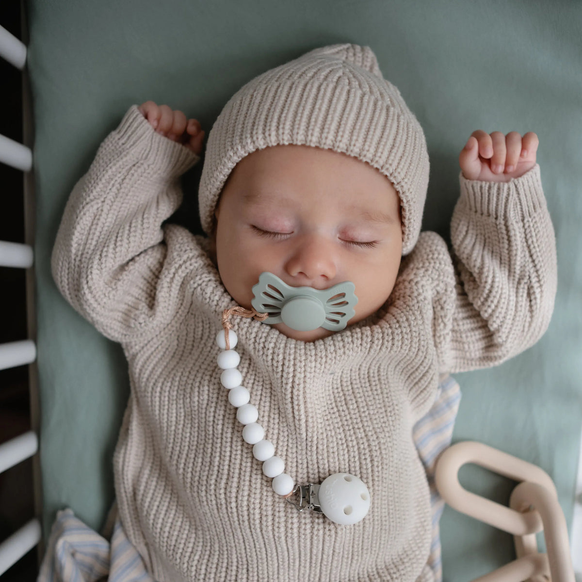 Stretchy MINI Crib Sheet | crib sheets | The Baby Penguin