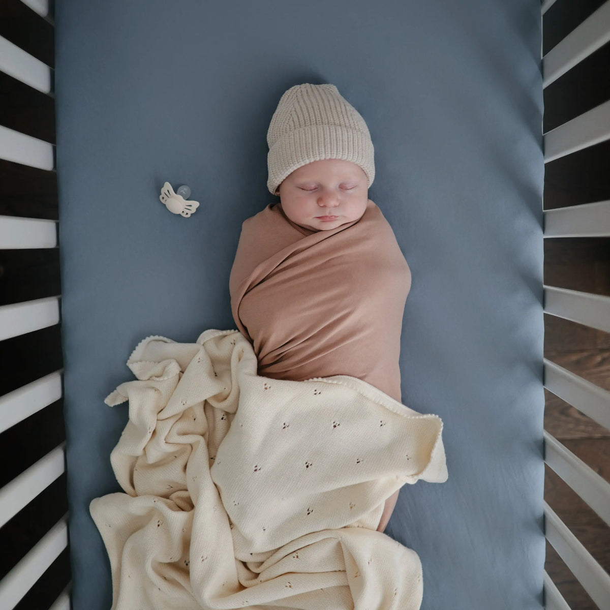 Stretchy MINI Crib Sheet | crib sheets | The Baby Penguin