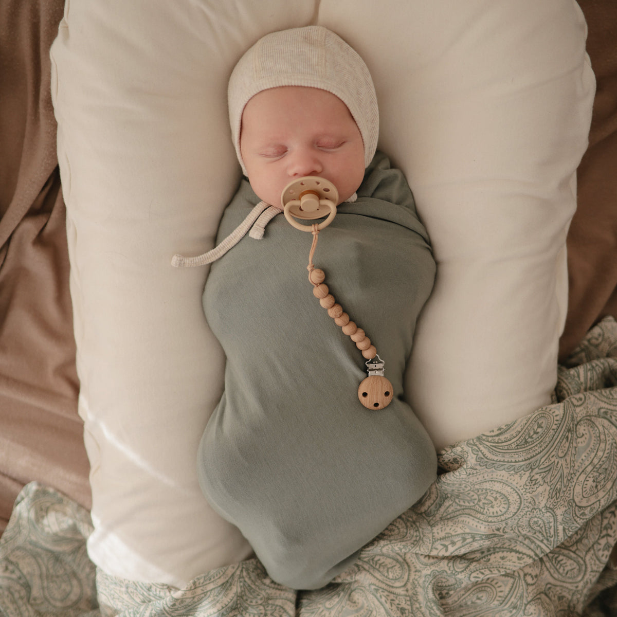 Stretchy Swaddle - The Baby Penguin
