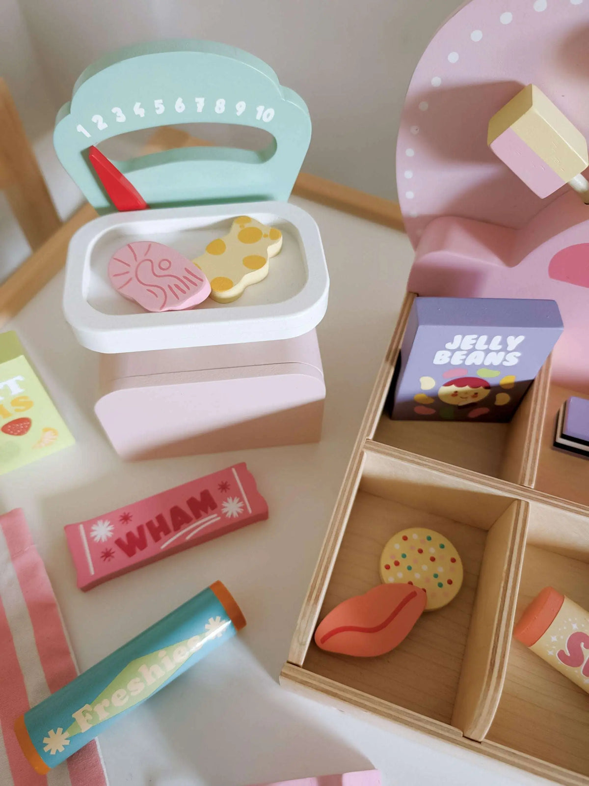 Tender Leaf Sweetie Pic'n'Mix Wooden Sweet Shop