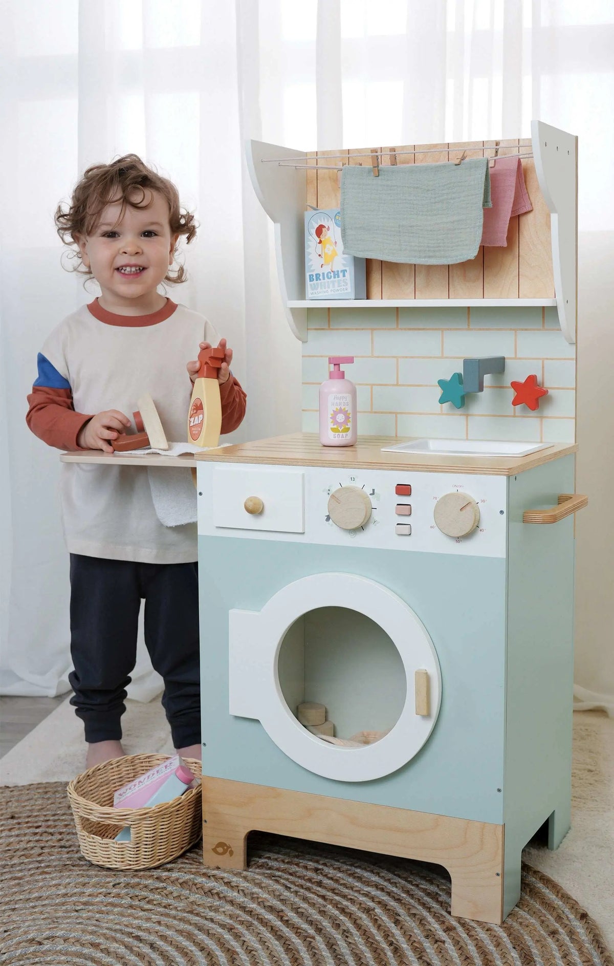 Tender Leaf Wooden Laundrette Pretend Laundry Station